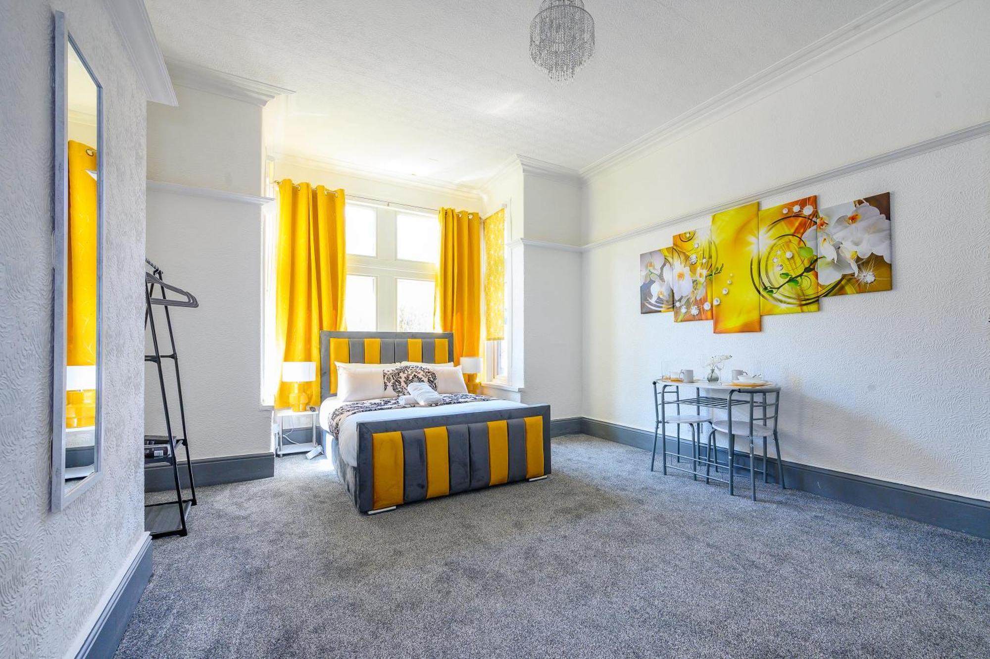 -Rf7H- For Your Relaxed & Cosy Free Parking Leeds  Exterior foto